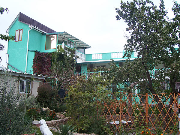 Гостевой дом  Малиновая, Учкуевка, отдых в Севастополе